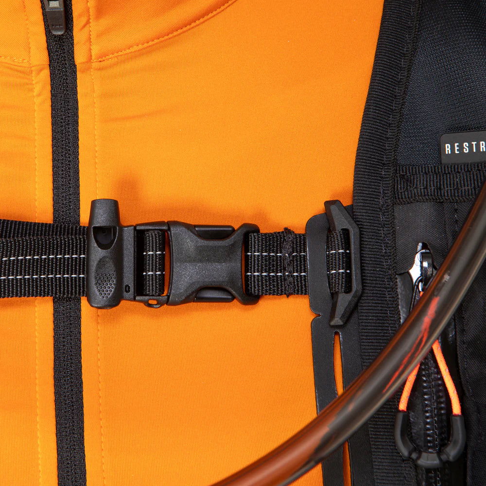 Race Hydration Vest - Restrap - Sort