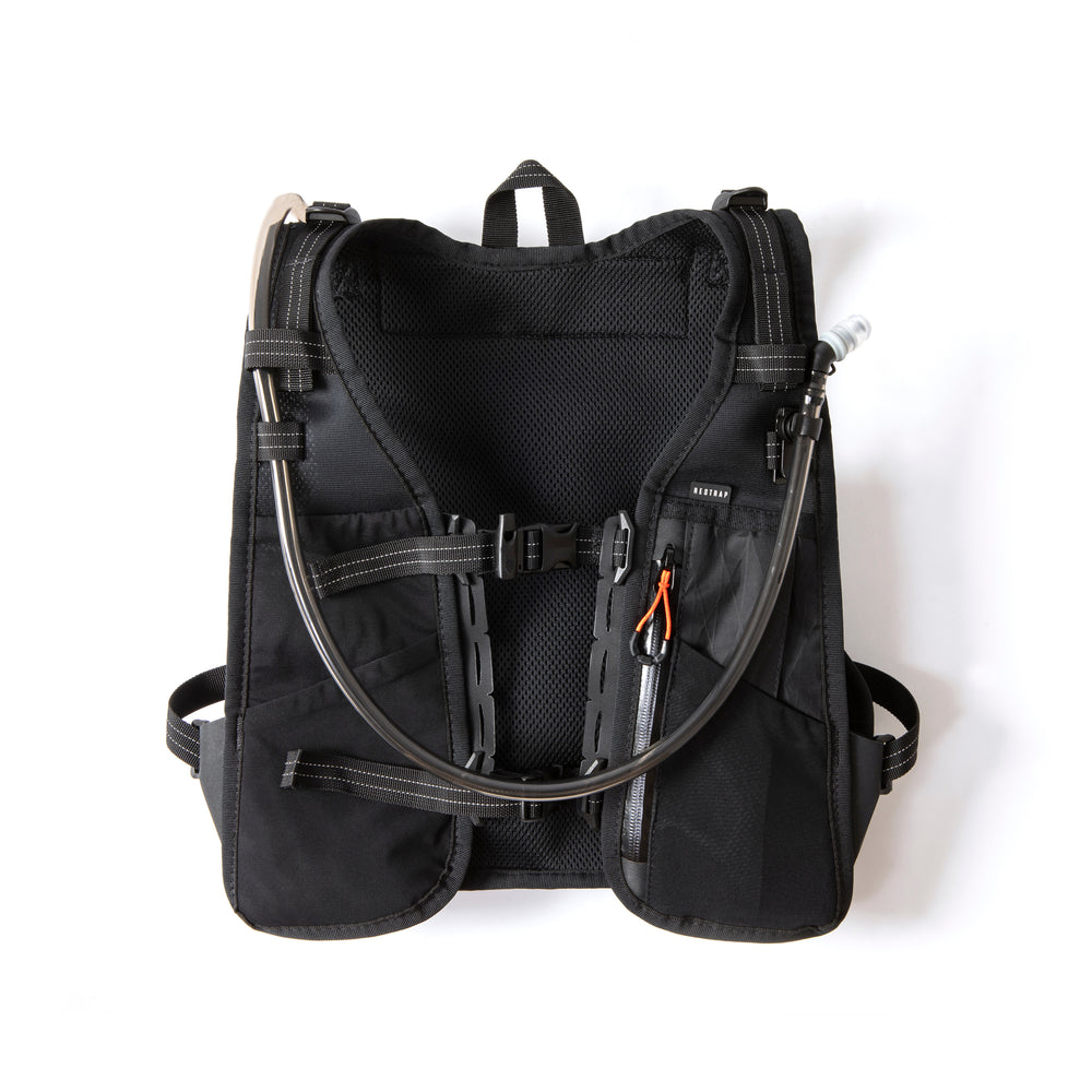 Race Hydration Vest - Restrap - Sort