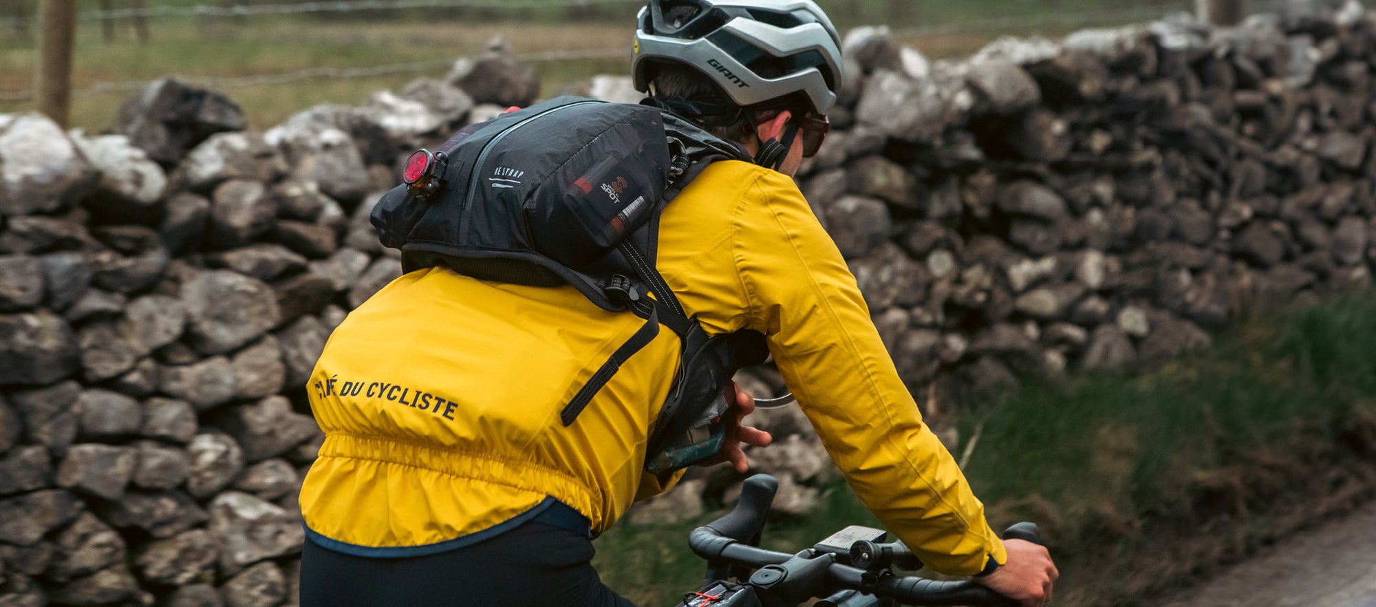 Restrap Hydration Vest 2