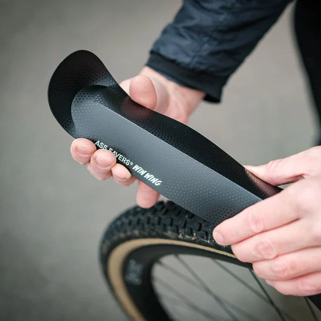 Win Wing Gravel Cykelskærm - Ass Savers - Sort Prikker