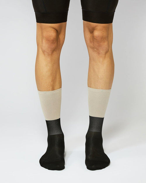 Block 01_04 Cykelstrømper - Fingerscrossed - Sand / Sort | Fingerscrossed | gioventu.cc