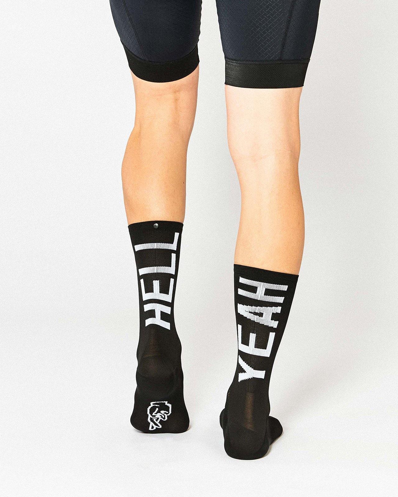 Hell Yeah 2.0 Cykelstrømper - Fingerscrossed - Sort | Fingerscrossed | gioventu.cc