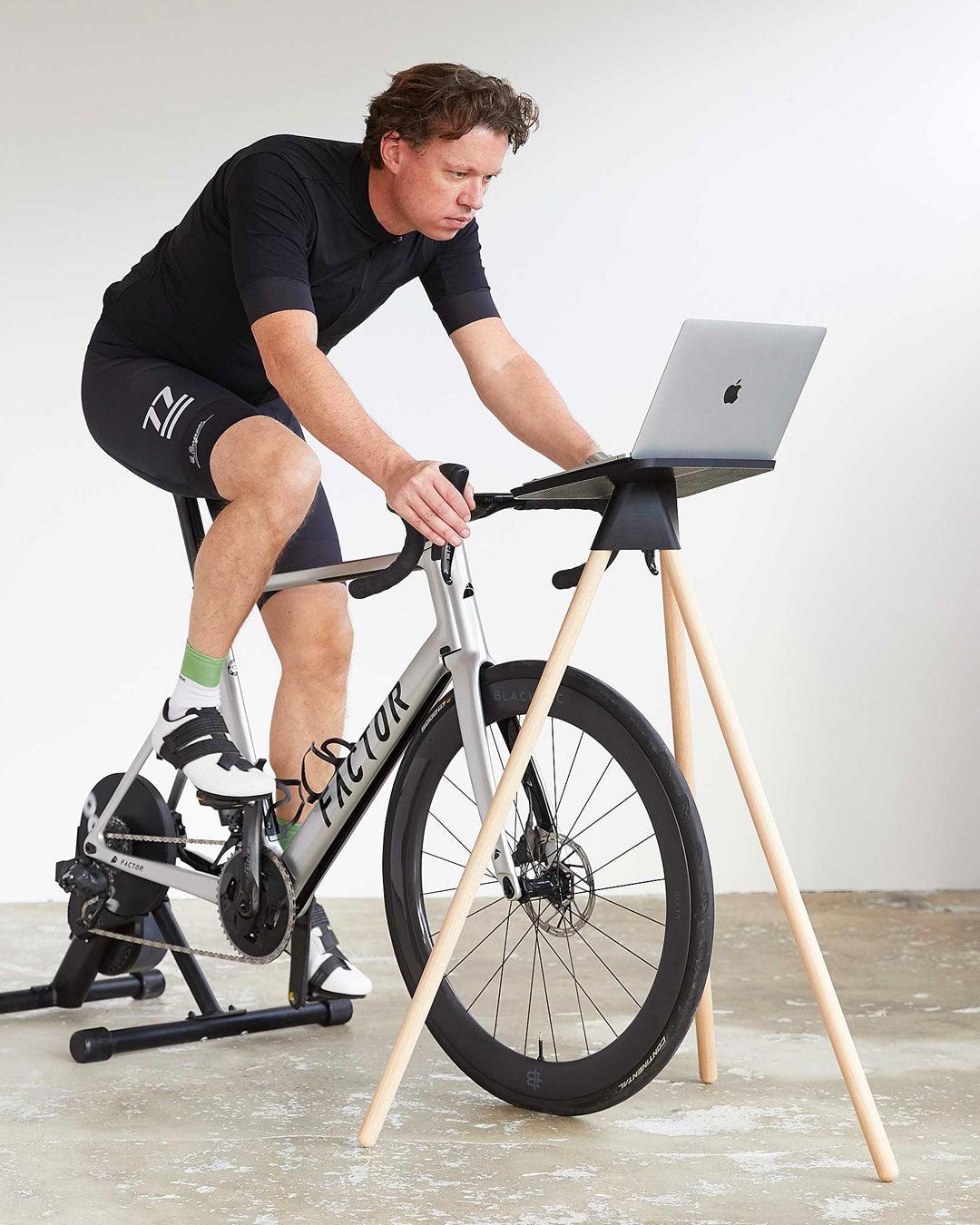 Hometrainer Laptop Bord - Tons | Tons | gioventu.cc