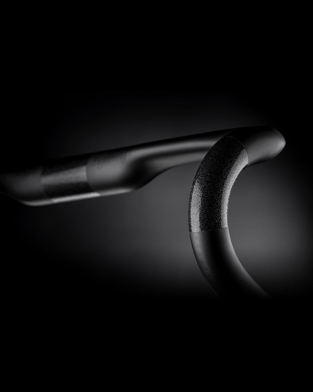 Lightweight Kompaktbügel Styr Schwarz Edition | Lightweight | gioventu.cc